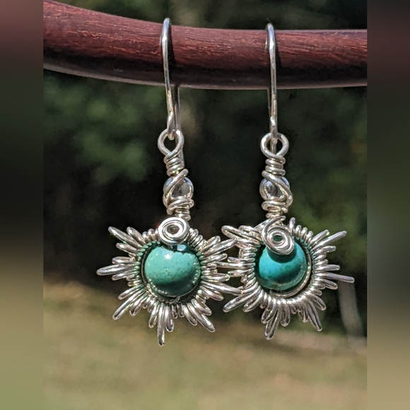 Hand Crafted 925 Sterling Silver Sunburst Earrings Turquoise Gemstone Beads - Picture 4 of 15